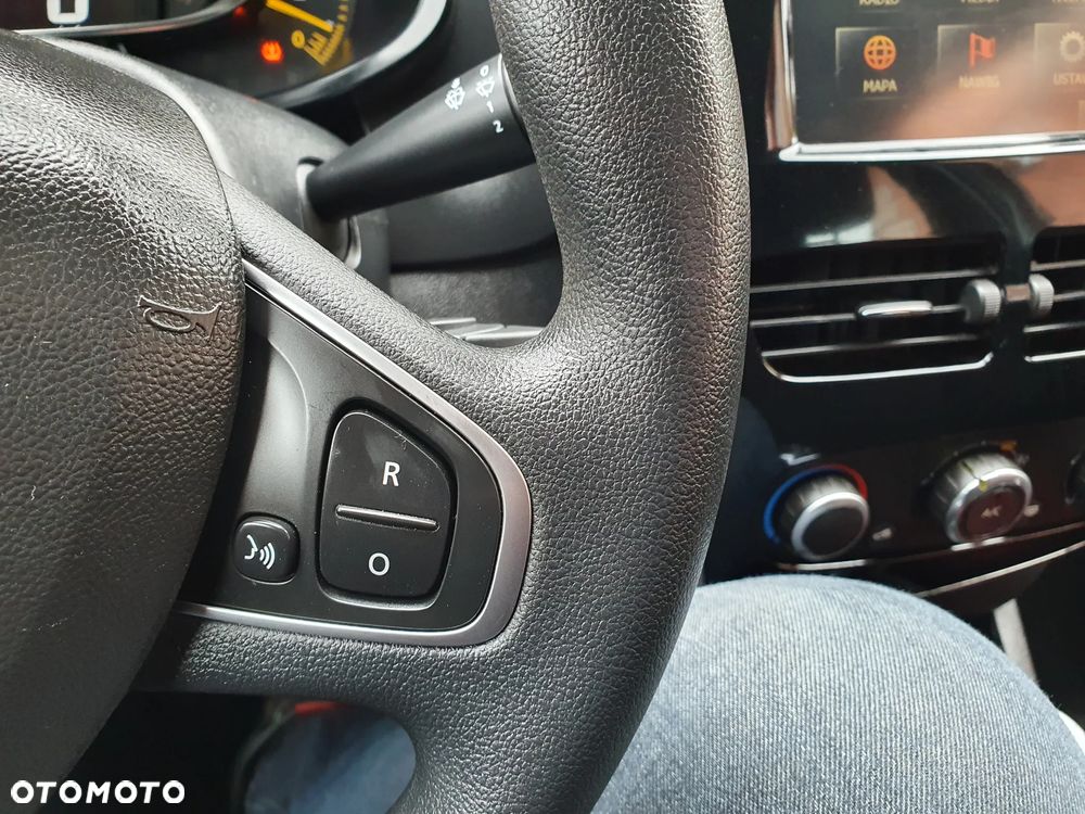 Renault Clio - 13