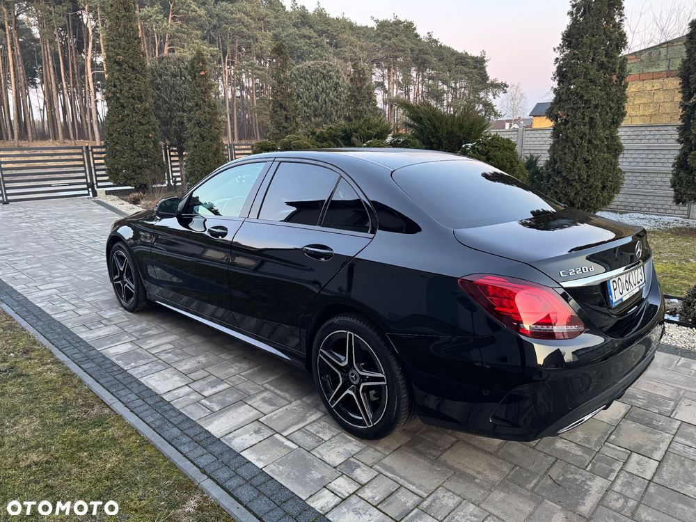 Mercedes-Benz Klasa C 220 d 4MATIC 9G-TRONIC - 14
