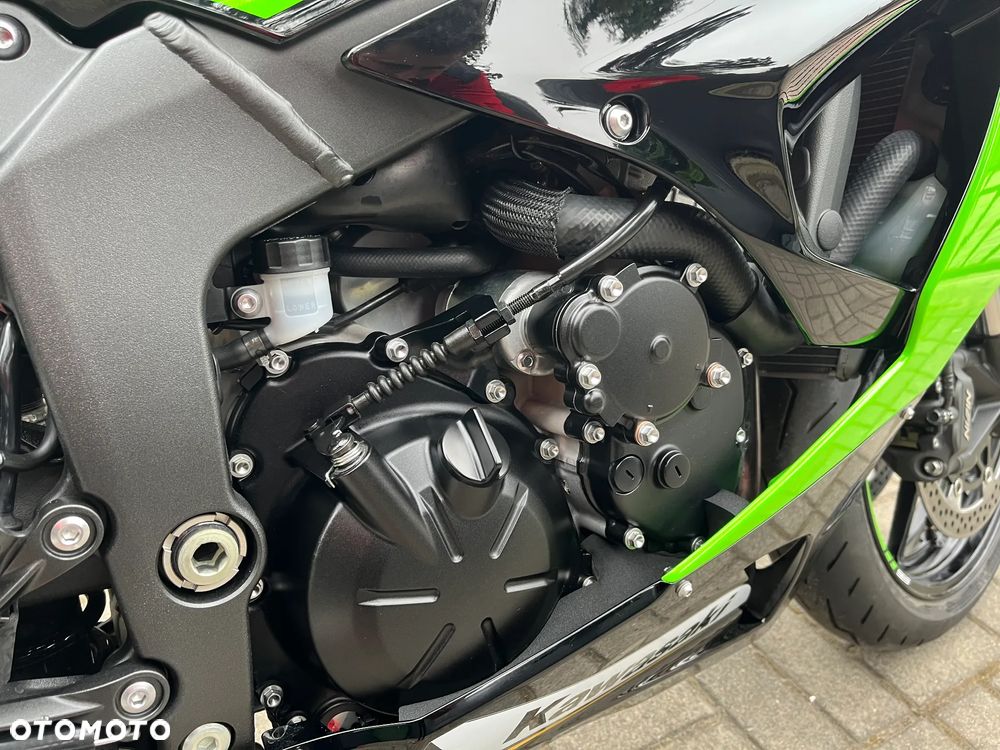 Kawasaki ZXR - 26