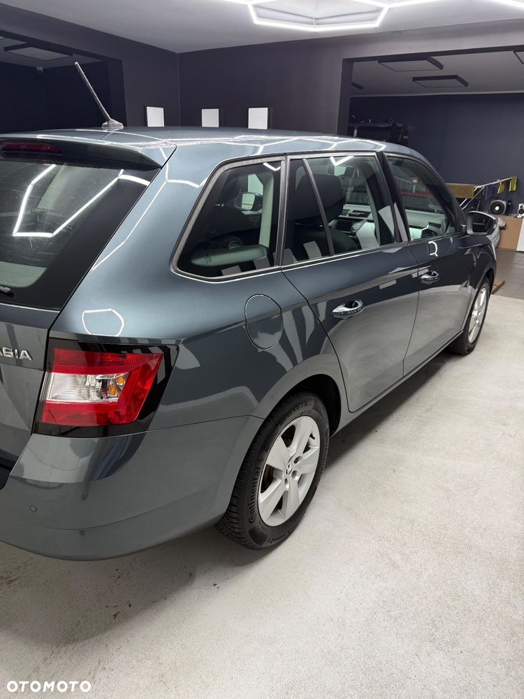 Skoda Fabia - 6