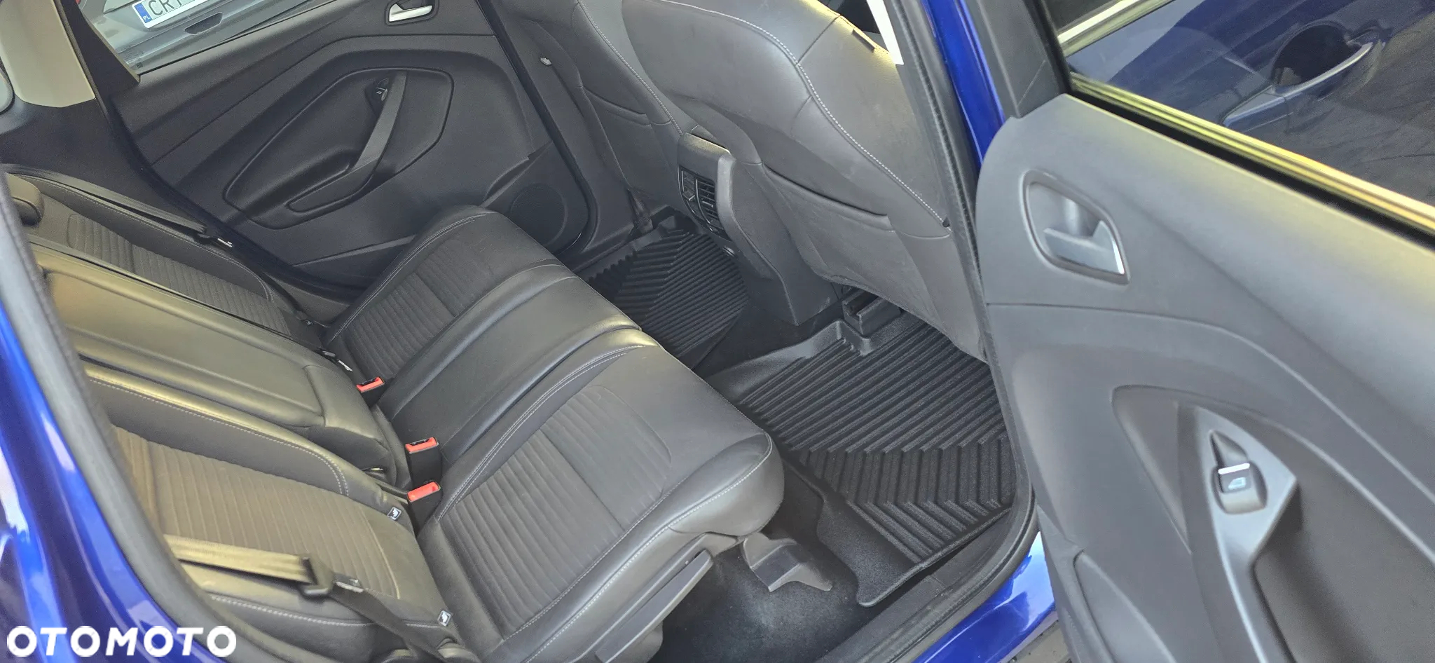 Ford Kuga - 18