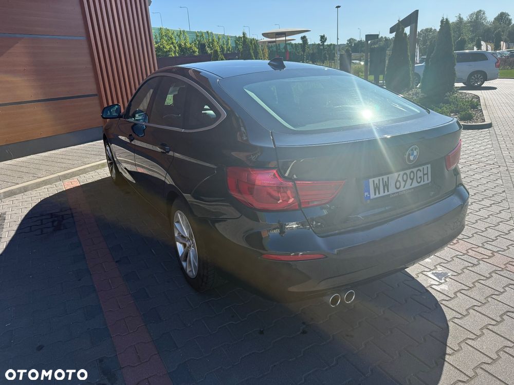BMW 3GT 320i xDrive - 9