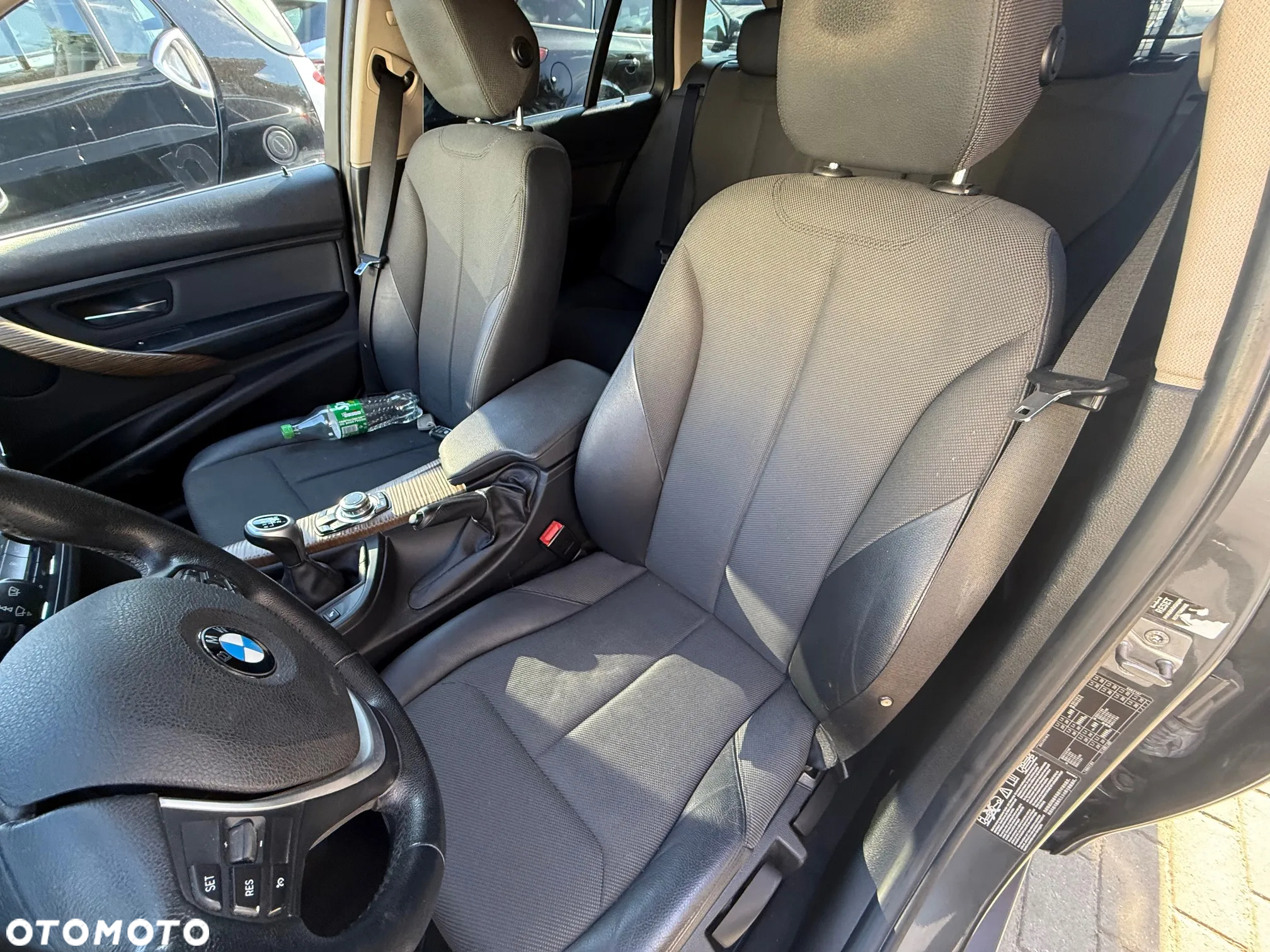 BMW Seria 3 320d Touring xDrive Modern Line - 6