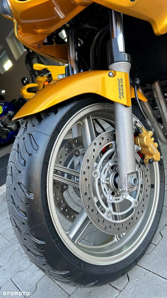 Honda CBF - 22
