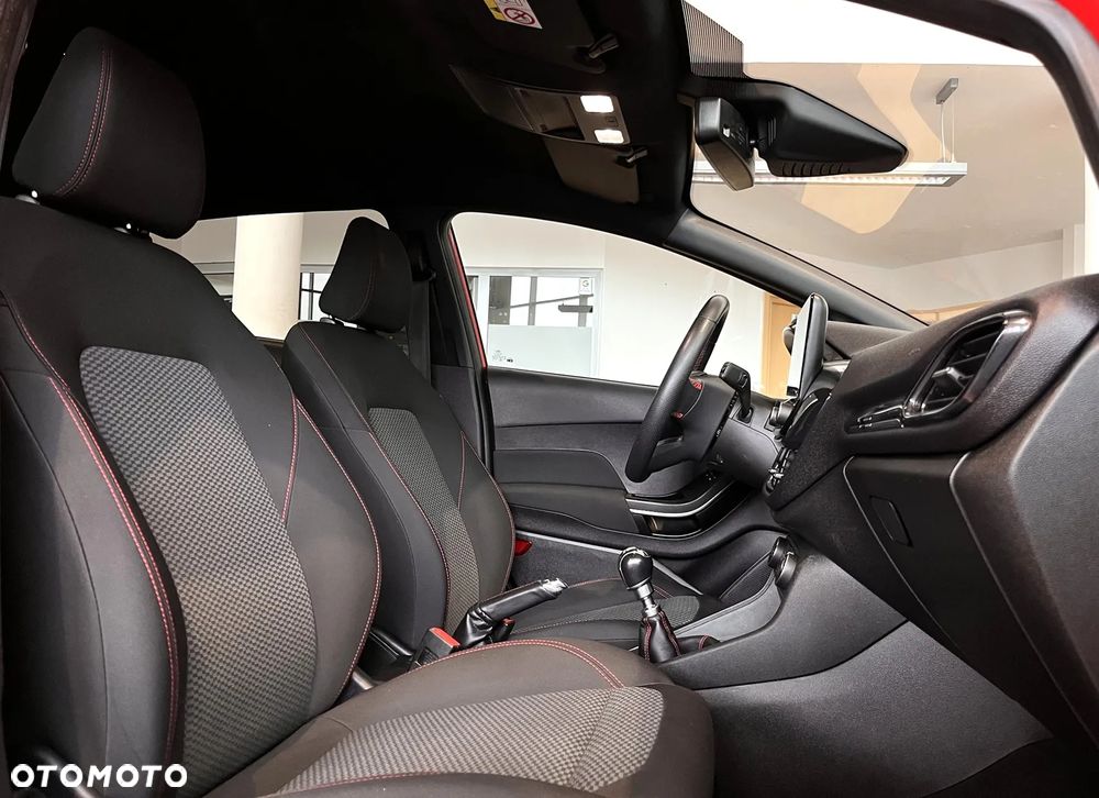 Ford Fiesta 1.0 EcoBoost ST-Line Red ASS - 24