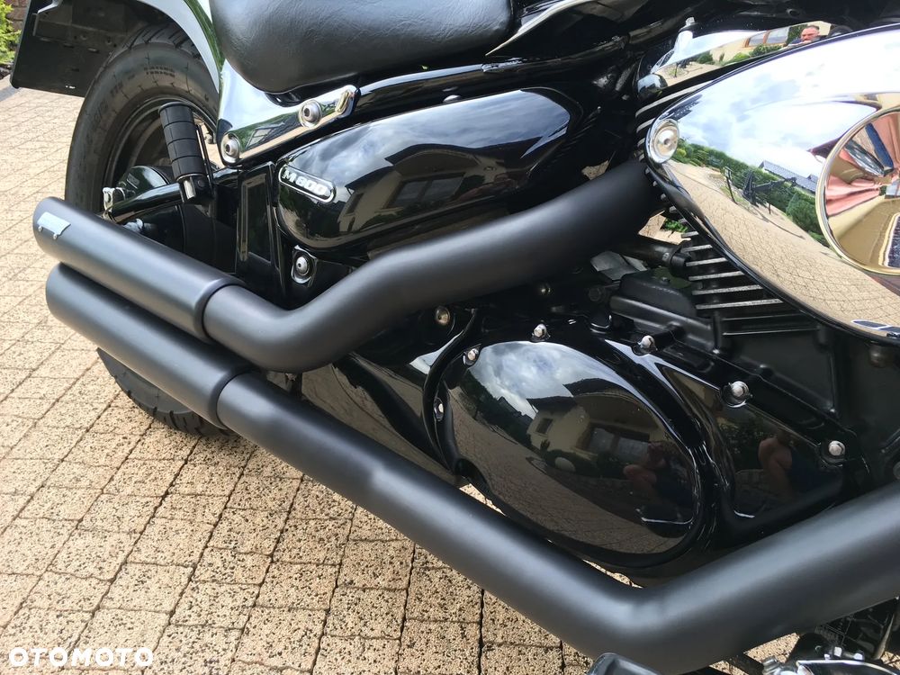 Suzuki Intruder - 9
