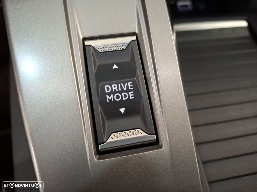 Peugeot E-408 58 kWh GT - 18