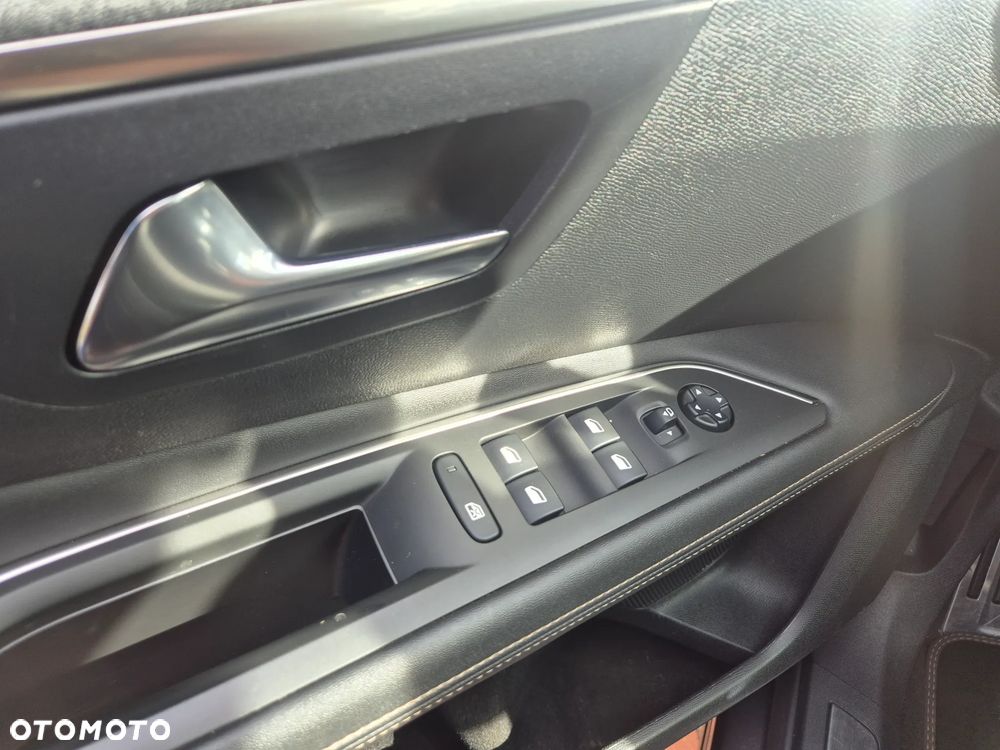 Peugeot 3008 - 30