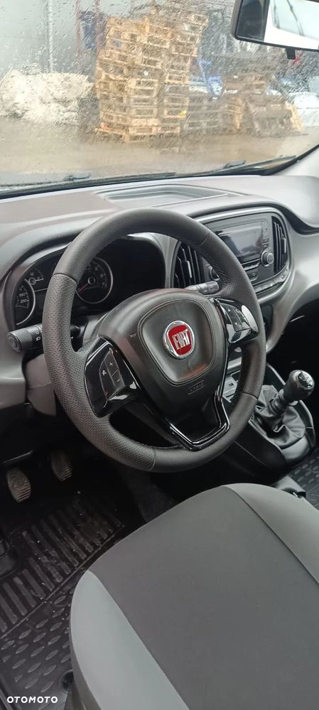 Fiat Doblo 1.4 T-Jet 16V Natural Power Lounge - 12