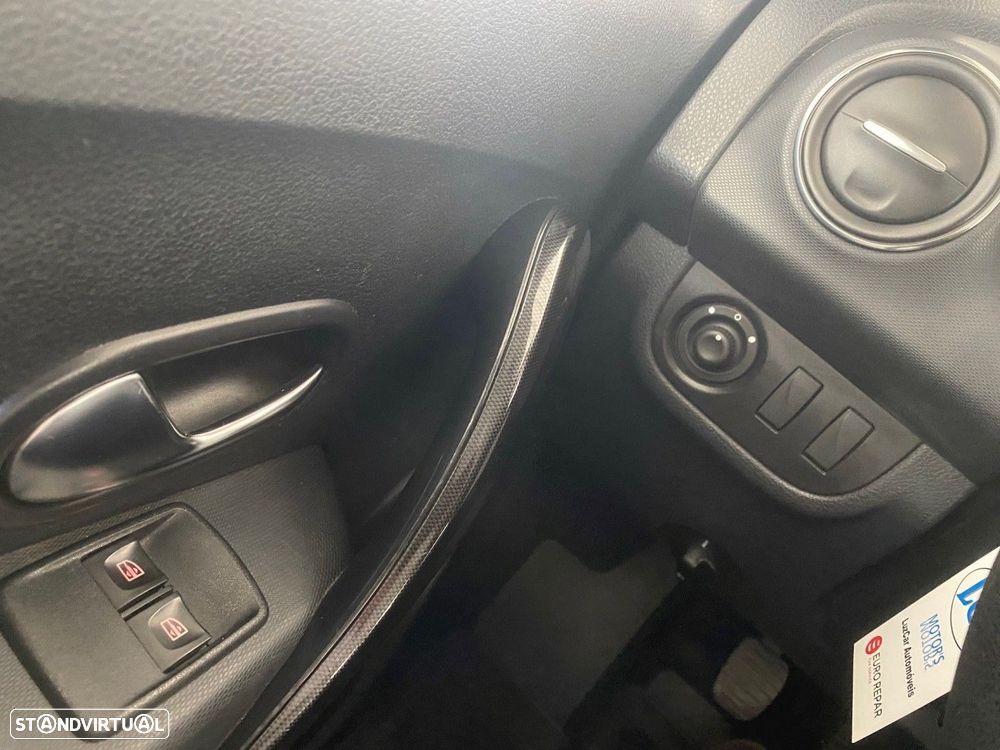 Dacia Sandero 1.0 ECO-G Comfort Bi-Fuel - 29