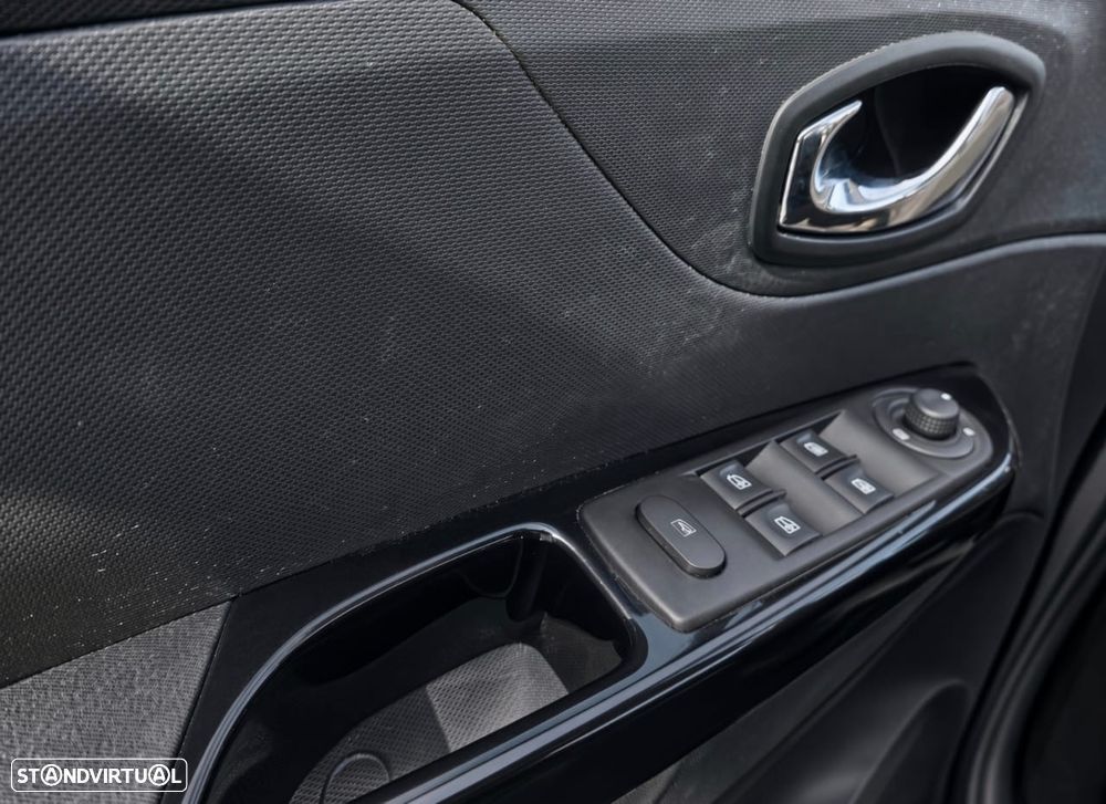 Renault Captur - 15