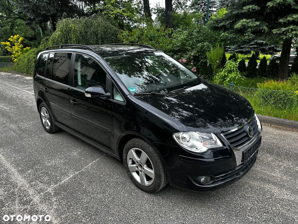 Volkswagen Touran 1.9 TDI DPF DSG Trendline - 1