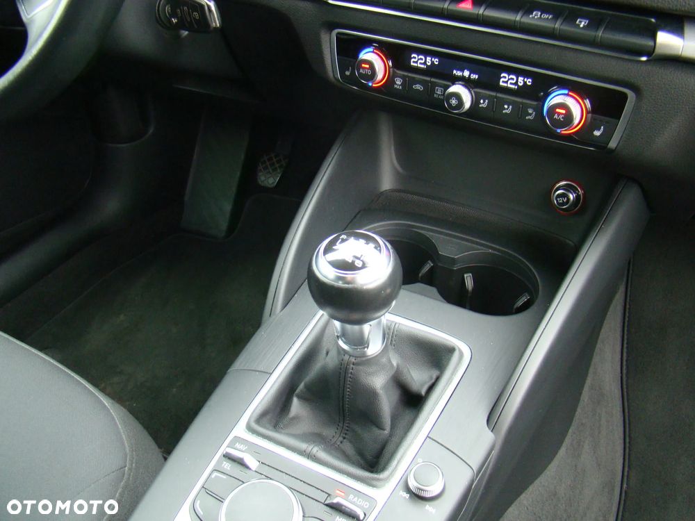 Audi A3 Sportback 2.0 TDI quattro sport - 35