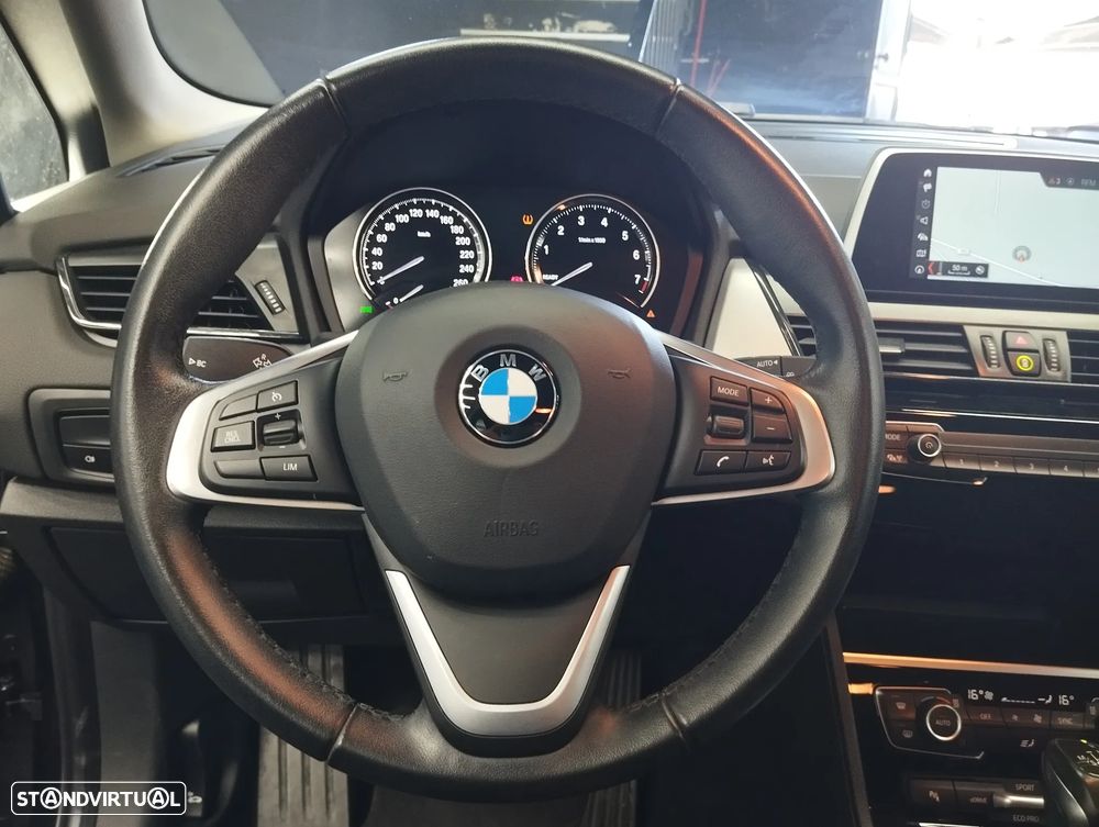 BMW 225xe Active Tourer Advantage - 22