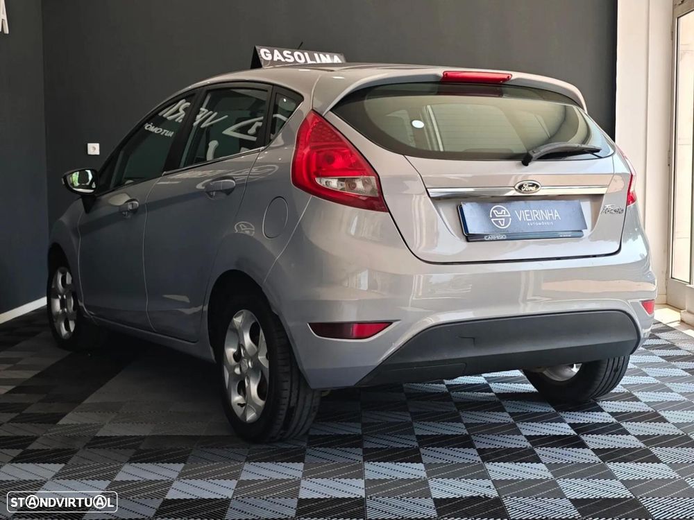 Ford Fiesta 1.25 Titanium - 22
