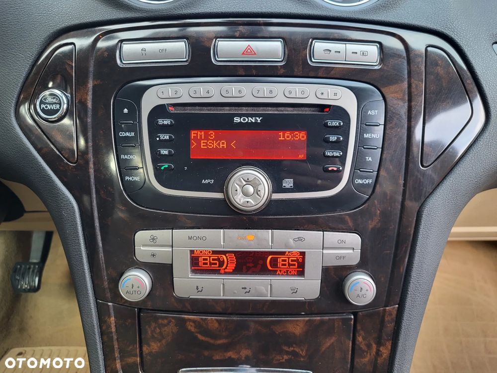 Ford Mondeo 2.0 TDCi Black Magic - 18