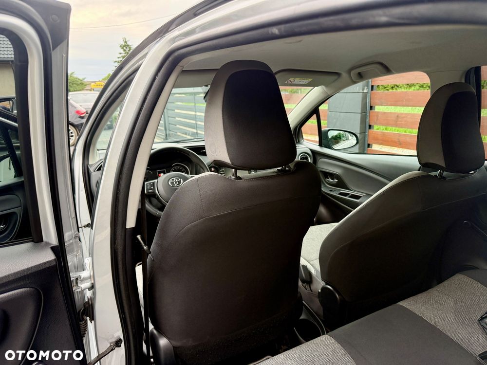Toyota Yaris 1.5 VVT-i Y20 Club - 27