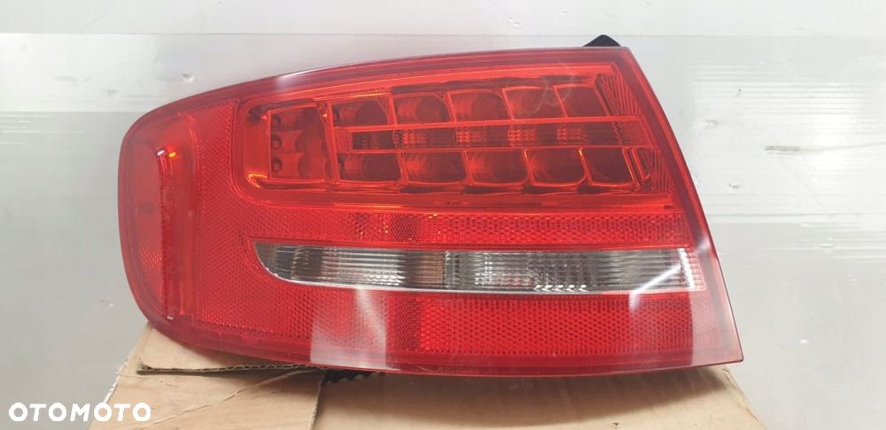 LAMPA LED AUDI A4 8K B8 AVANT 2008-2011 8K9 OE - 2