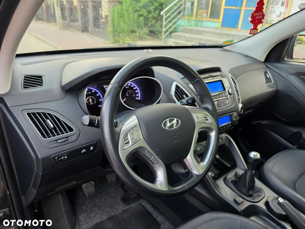 Hyundai ix35 - 25