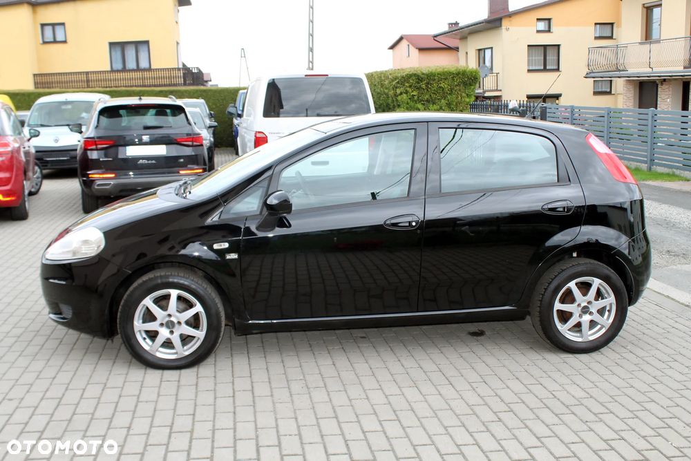 Fiat Punto 1.4 16V Dynamic - 6