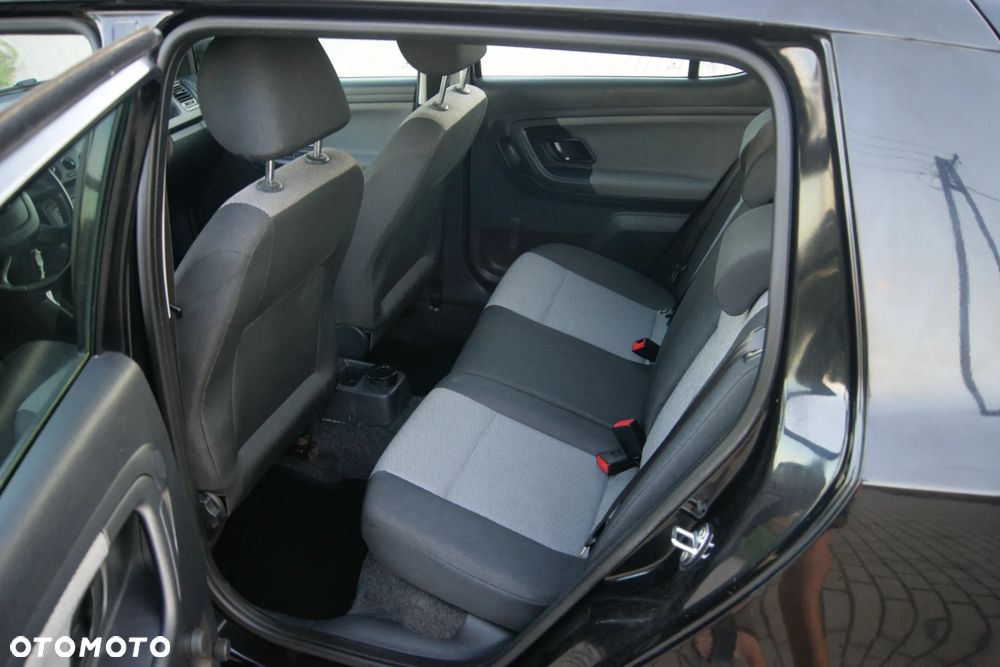 Skoda Fabia 1.2 HTP - 27