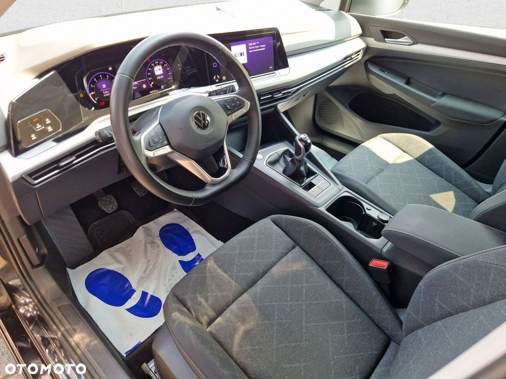 Volkswagen Golf - 12
