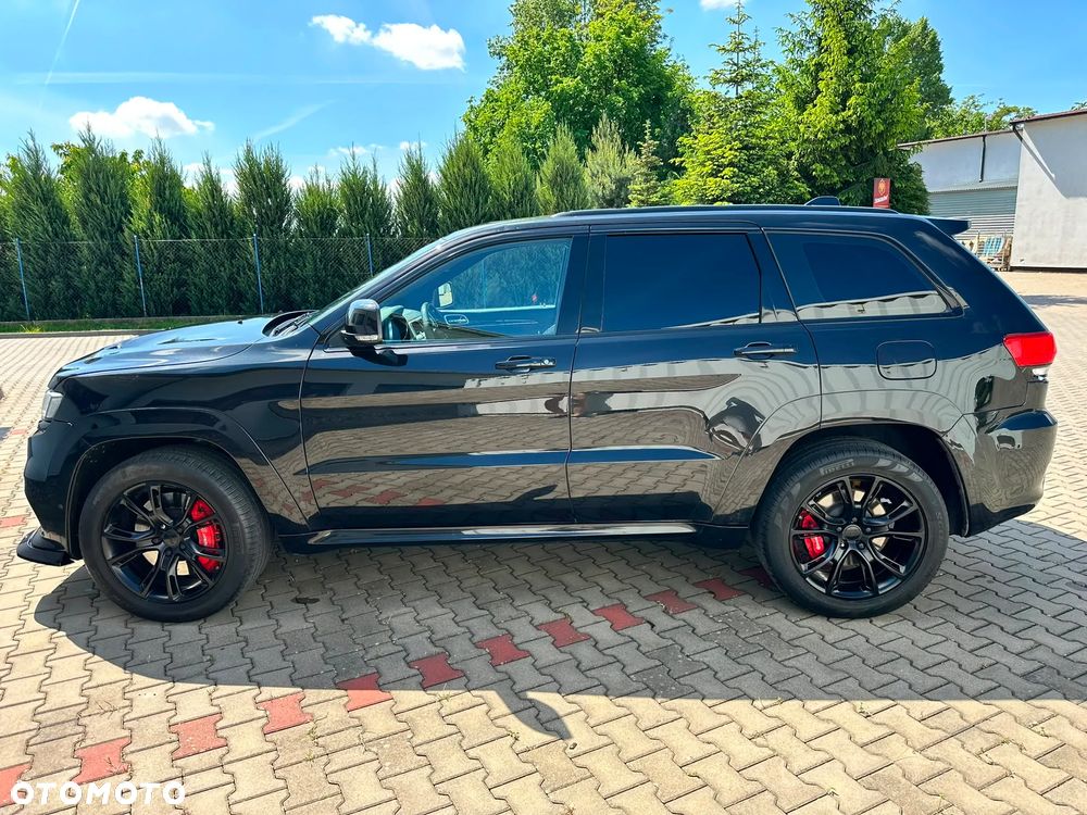 Jeep Grand Cherokee SRT8 - 2