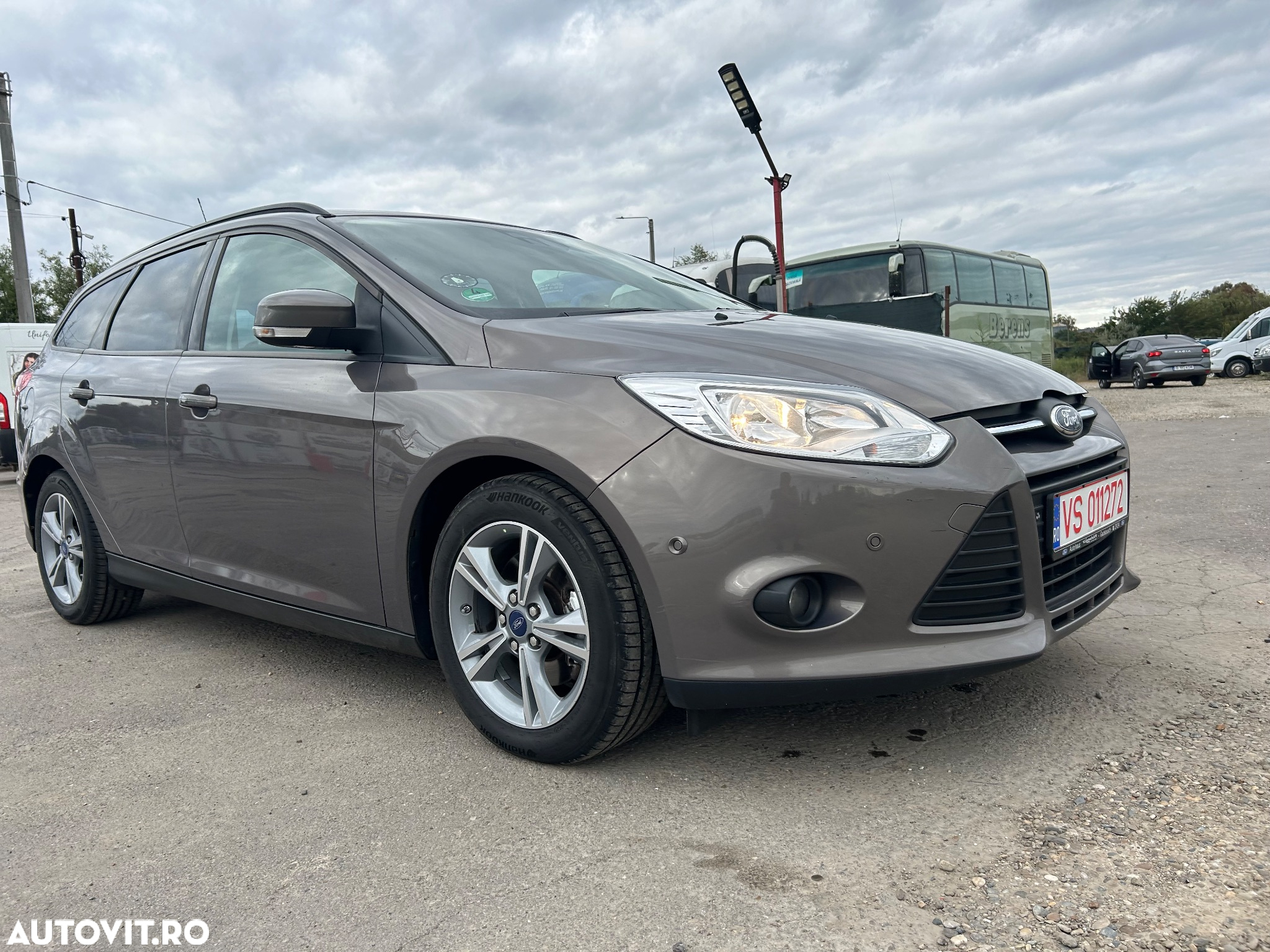 Ford Focus 2.0 TDCi DPF Aut. SYNC Edition - 2