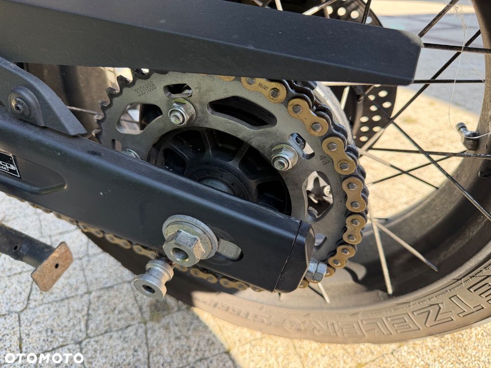 QJMOTOR SRT 600SX - 12