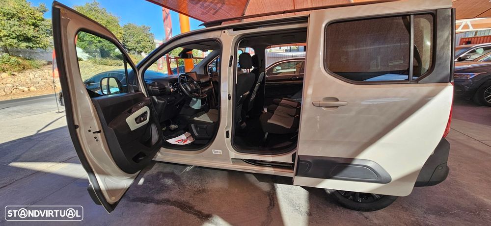Citroën Berlingo 1.2 PureTech M Shine Pack EAT8 - 3