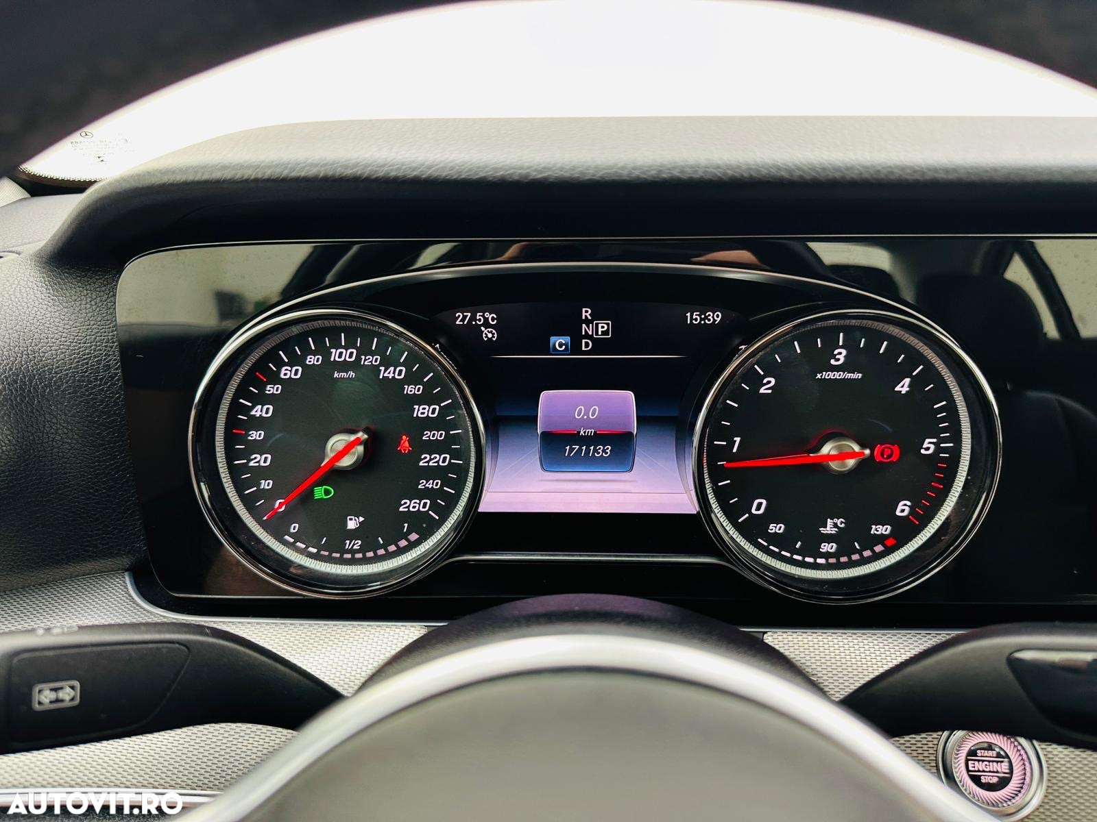 Mercedes-Benz E - 32