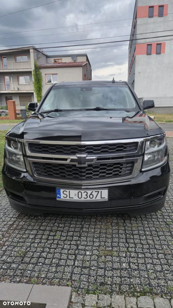 Chevrolet Suburban 5.3 LS 1500 4WD - 7