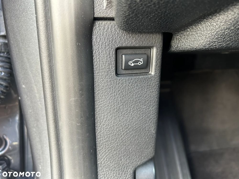 BMW Seria 3 - 29