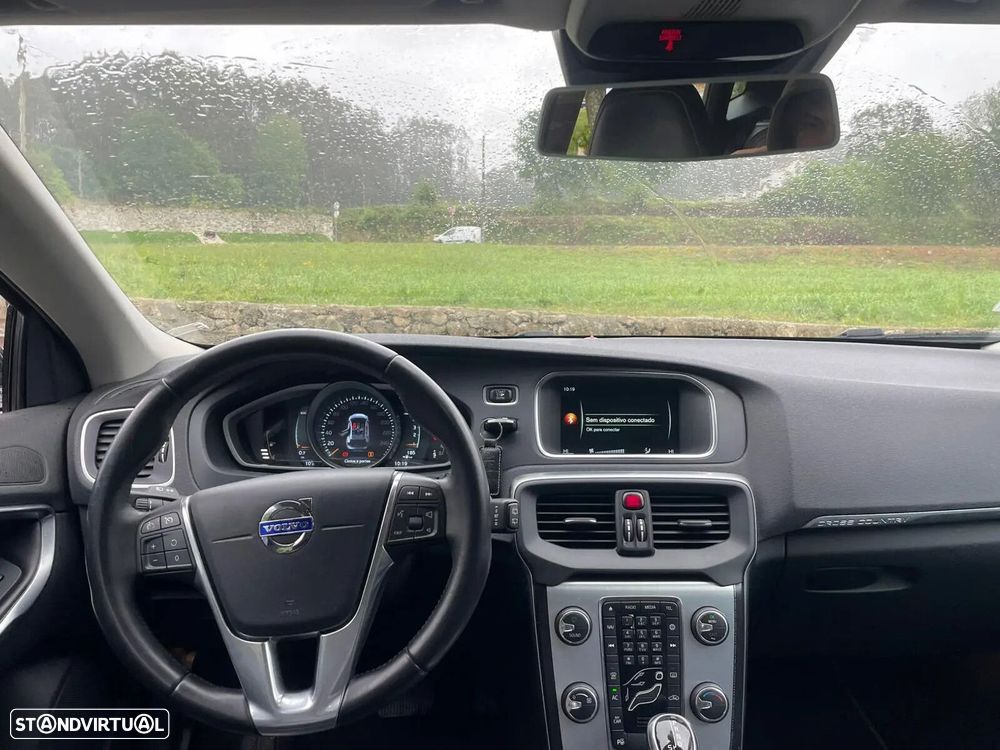 Volvo V40 Cross Country - 7