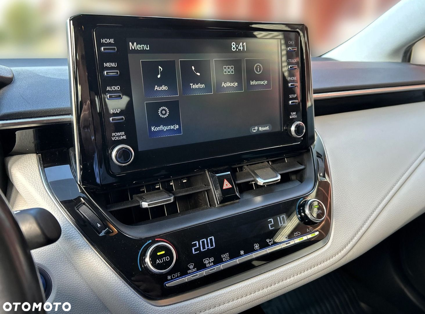 Toyota Corolla - 18