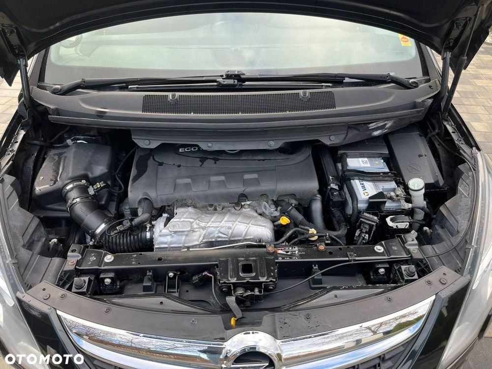 Opel Zafira - 16