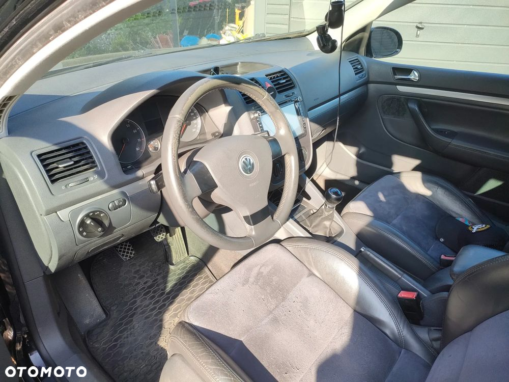Volkswagen Golf 1.6 Sportline - 4