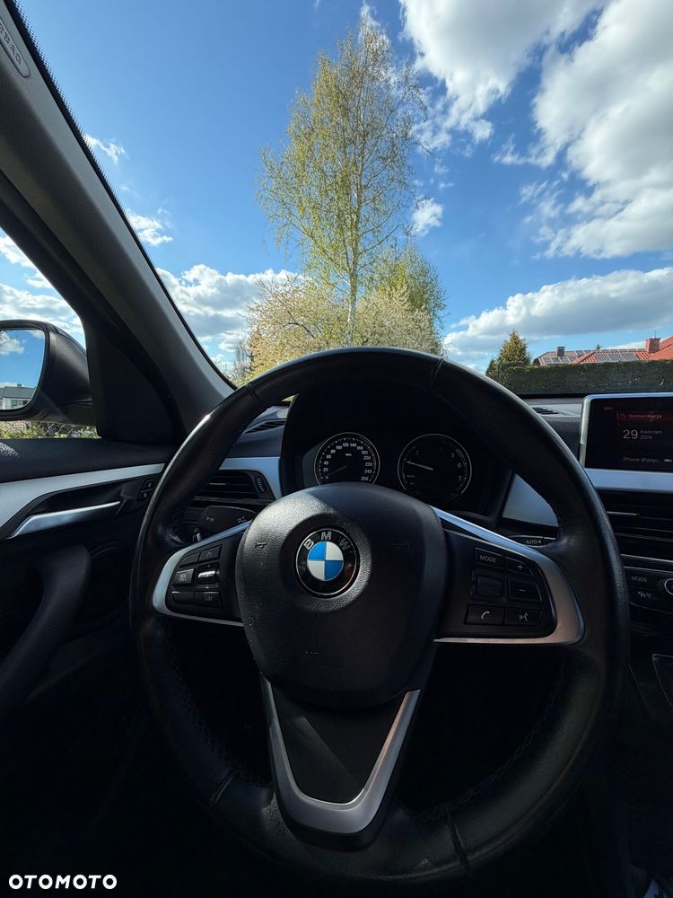 BMW X1 - 8
