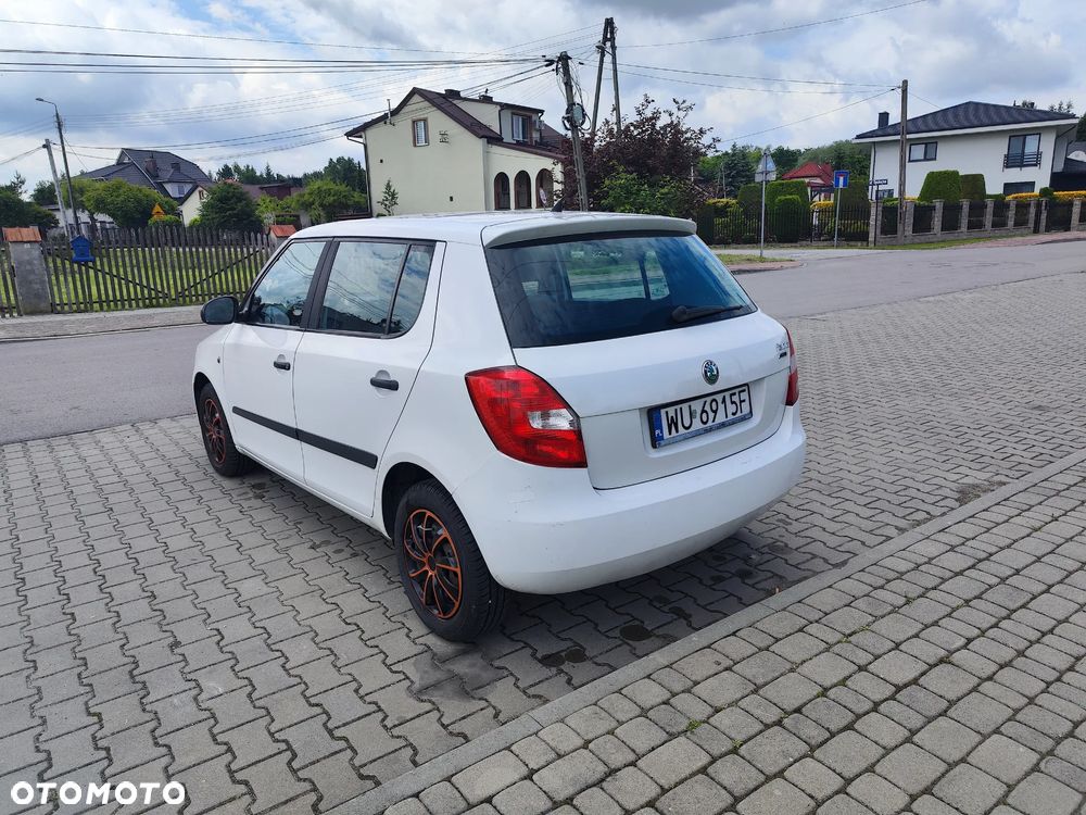Skoda Fabia - 6
