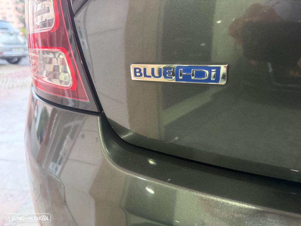 Citroën C3 1.6 BlueHDi Exclusive - 26