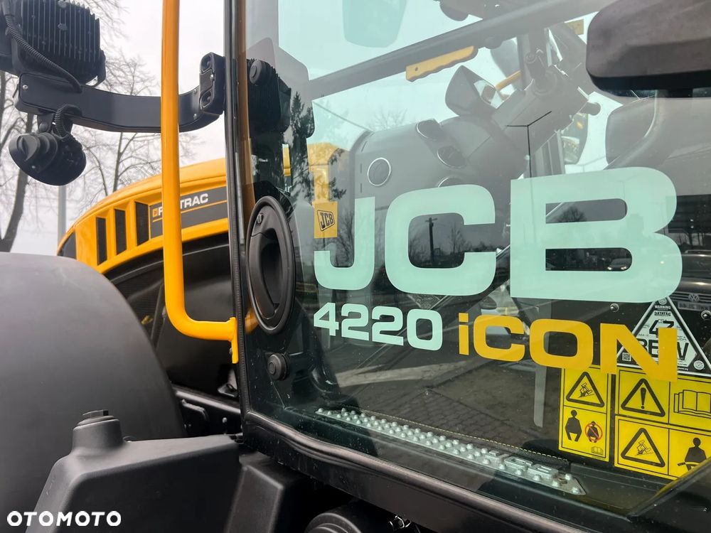 JCB Fastrac 4220 ICON | DEMO |220 KM |2022 ROK - 11