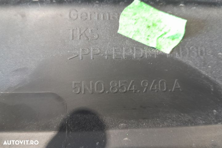 Bandou inferior usa fata dreapta 5N0854940A 5N0854940A Volkswagen VW - 3