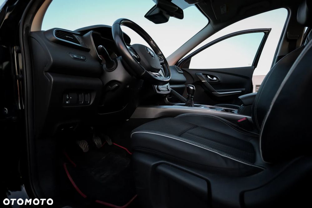 Renault Kadjar Energy TCe 165 Bose Edition - 22