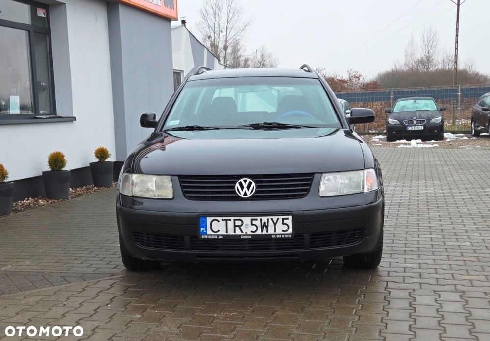 Volkswagen Passat - 14