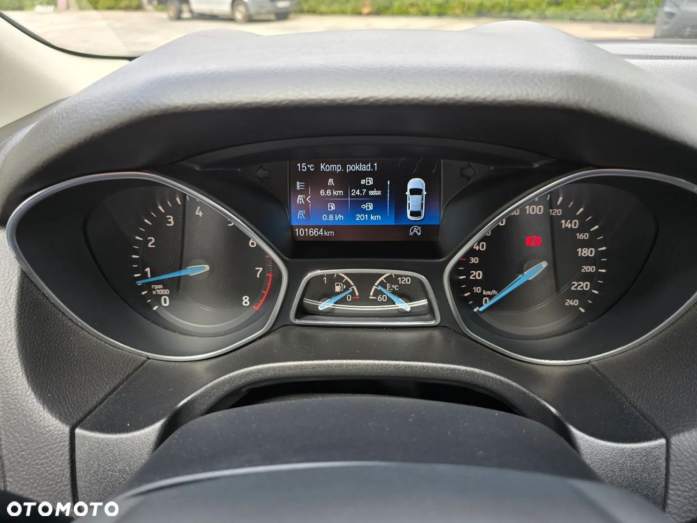 Ford Focus 1.0 EcoBoost STart-Stopp-System TITANIUM - 35