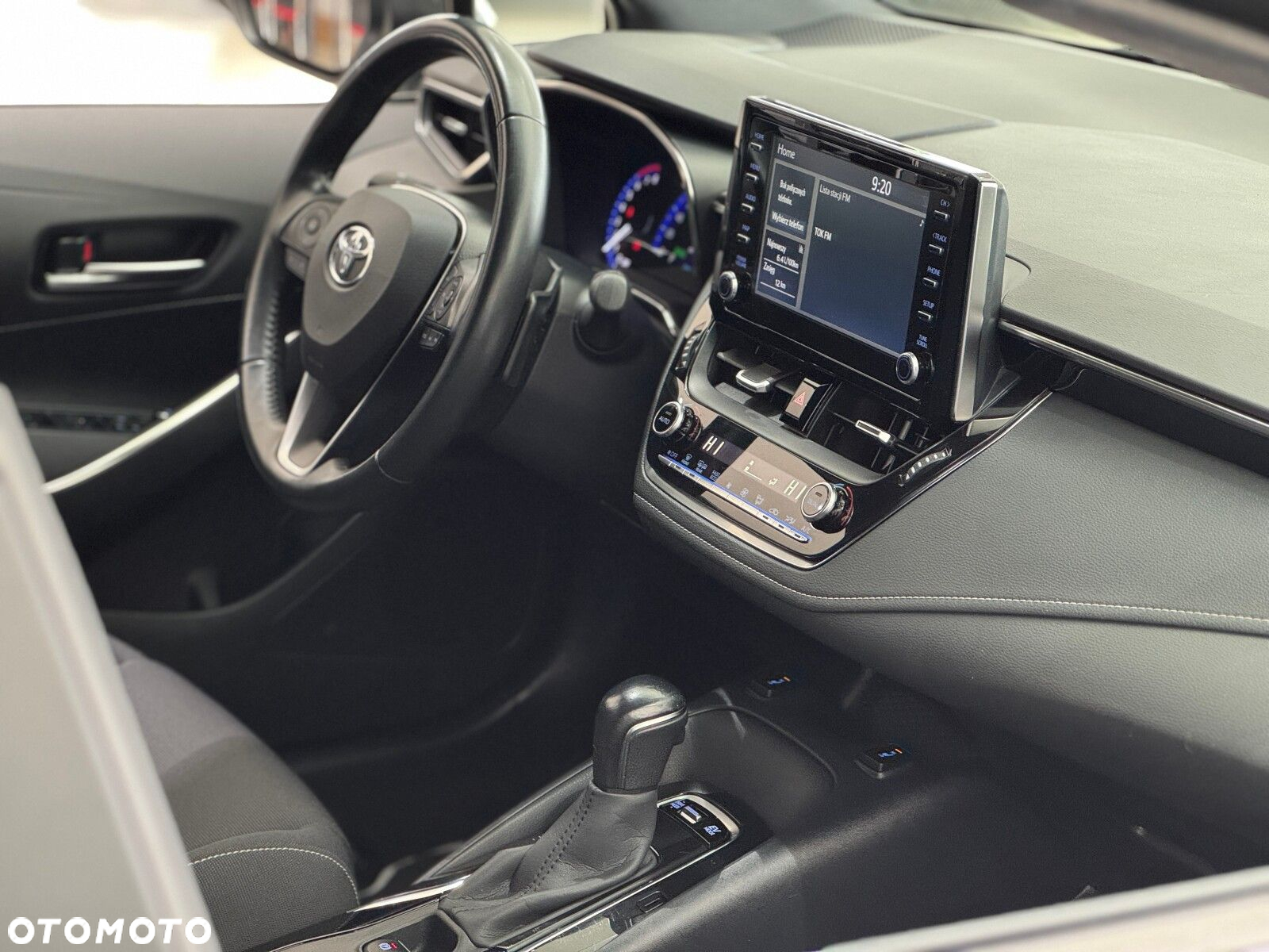 Toyota Corolla - 38