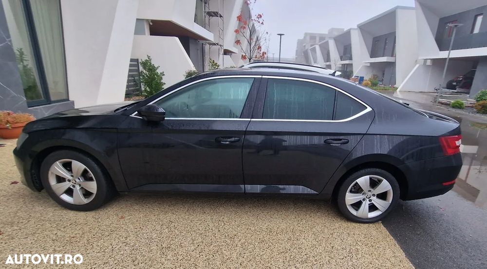 Skoda Superb - 1