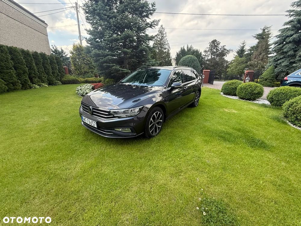 Volkswagen Passat 2.0 TDI EVO Elegance DSG - 2