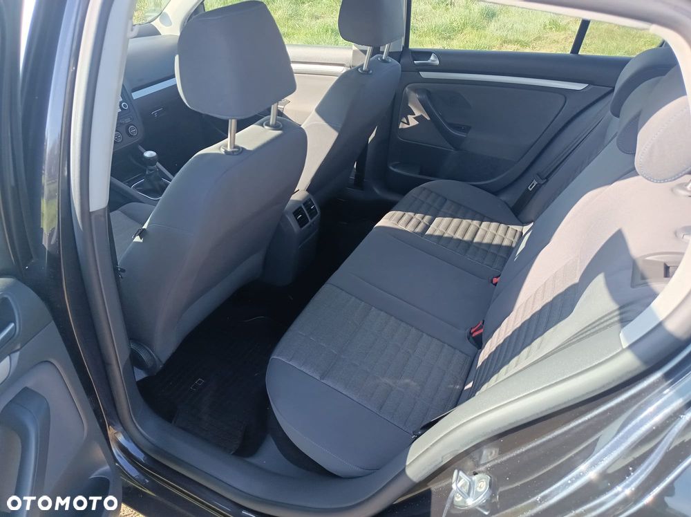 Volkswagen Golf - 7