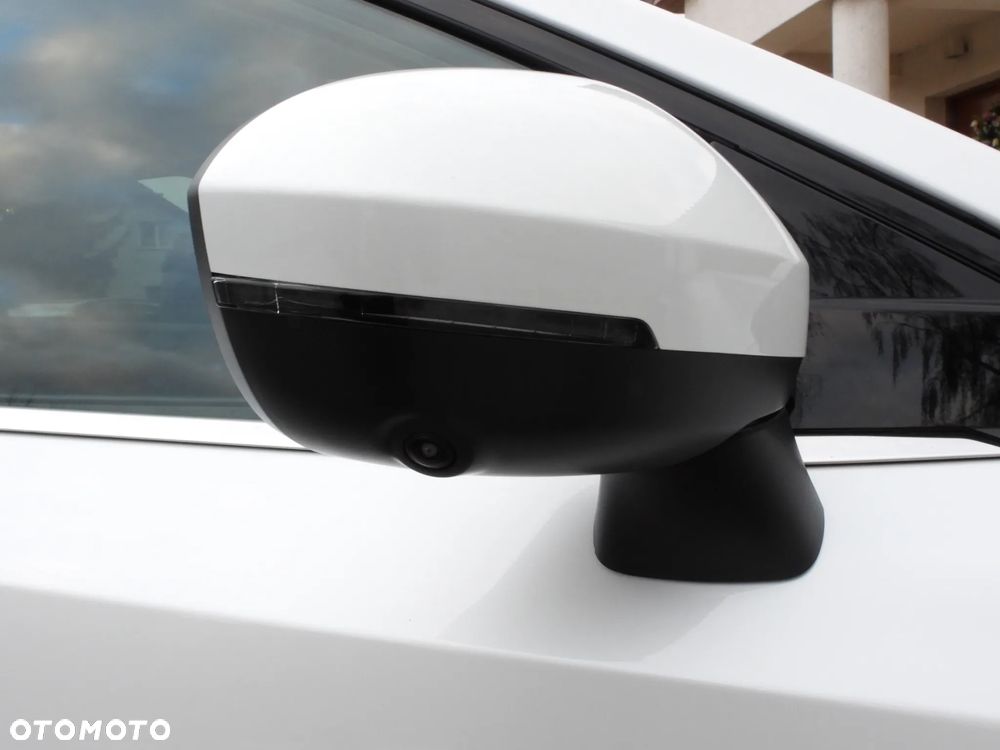 Nissan Qashqai 1.3 DIG-T N-Connecta DCT - 18